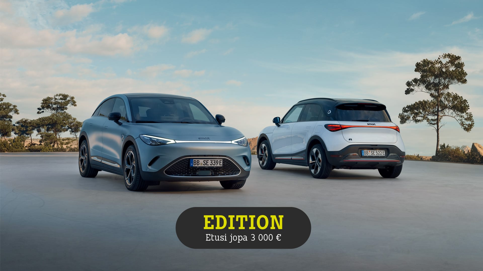 smart #1 ja smart #3 vierekkäin. Edition-tunnus alareunassa.