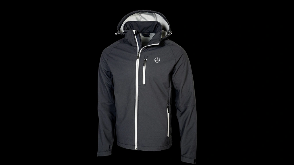 Musta Mercedes-Benz -softshell takki.